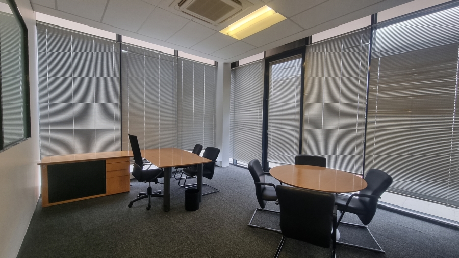 To Let Commercial Property for Rent in Woodstock Western Cape